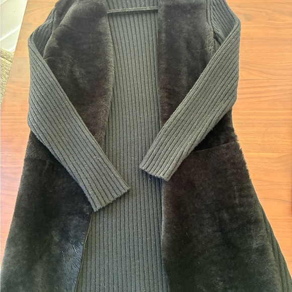 MaxMara Sweaters - MaxMara Fur Black Ribbed Knit Sweater Cardigan
